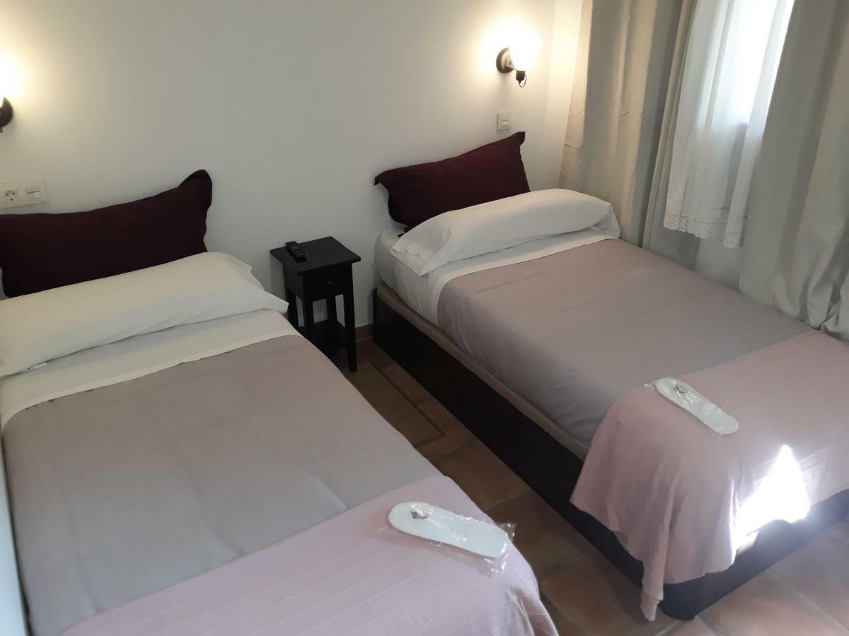 Hotel La Venta Del Arriero Retuerta de Bullaque Exterior foto