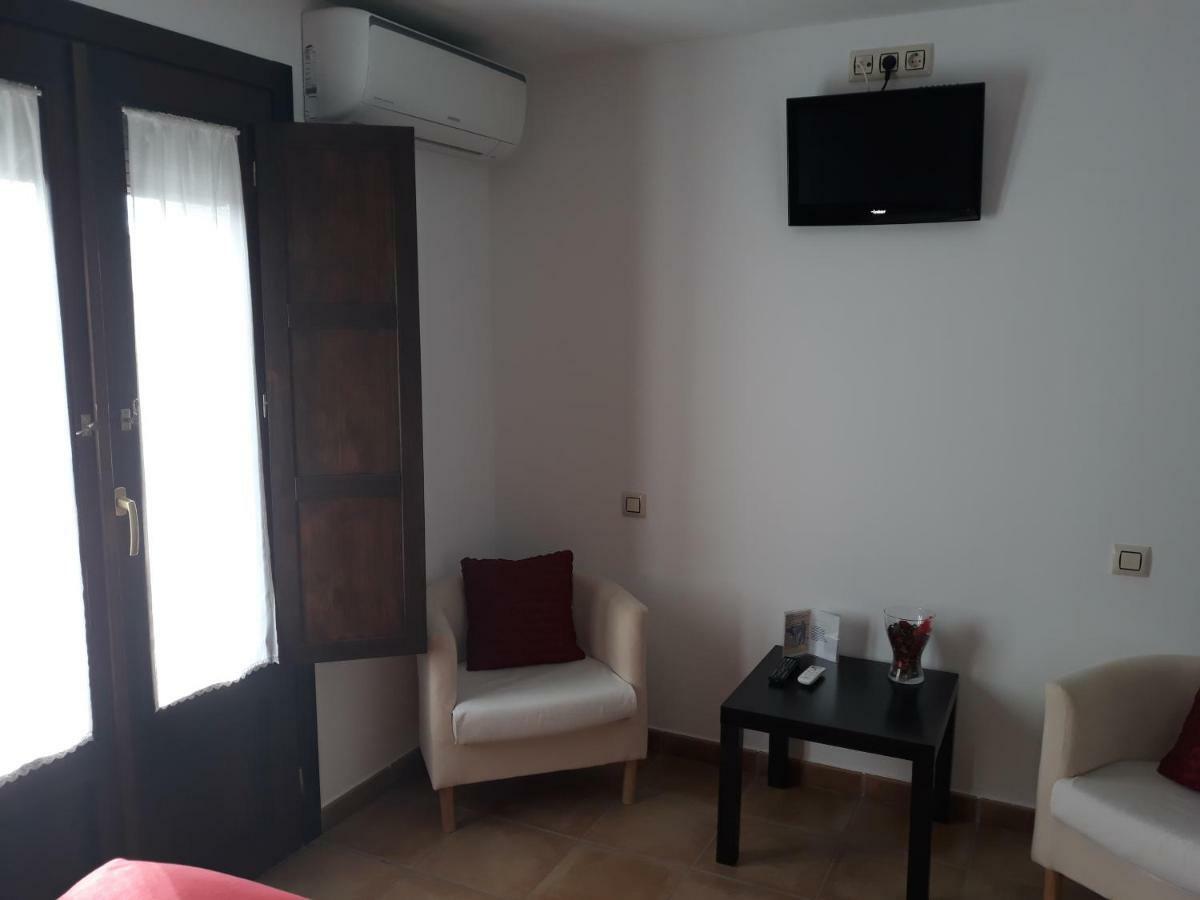 Hotel La Venta Del Arriero Retuerta de Bullaque Exterior foto